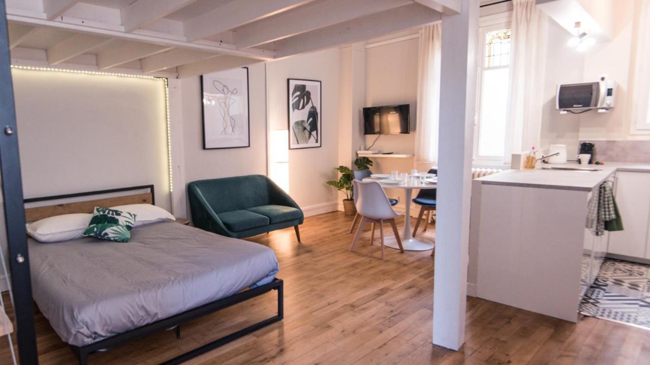 Apartament Hypercentre - Gare - La Tour'Angel Tours Zewnętrze zdjęcie